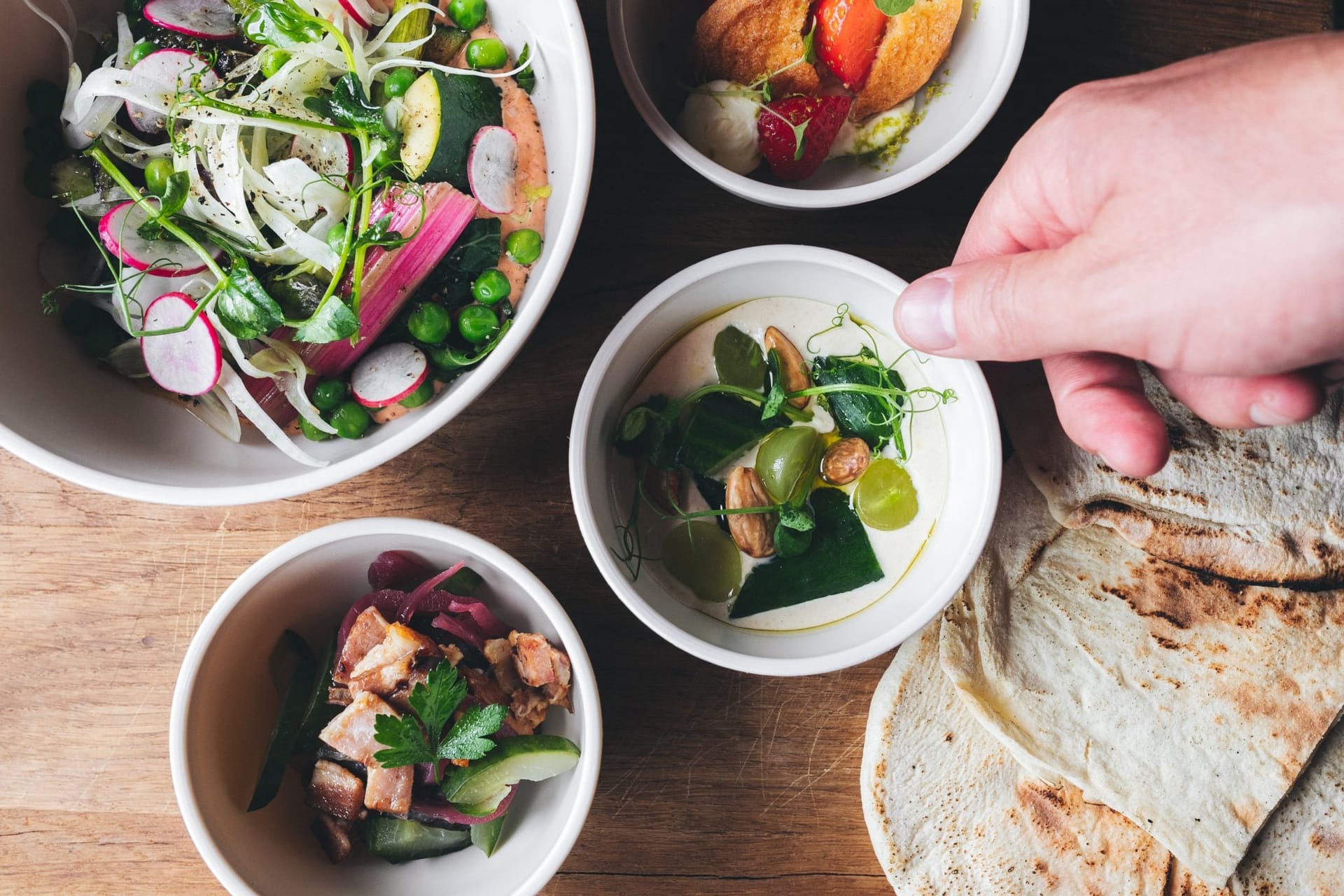 Fresh, handmade office catering spread by DIS Daily Catering in Amsterdam